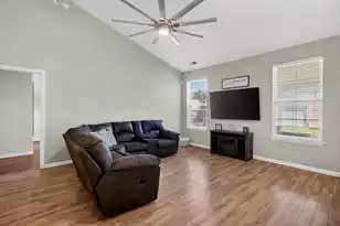 1012 Bridlewood Farms Pkwy, Ridgeville, SC 29472 - Photo 8