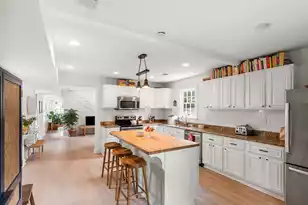 19 Gordon St, Charleston, SC 29403 - Photo 12