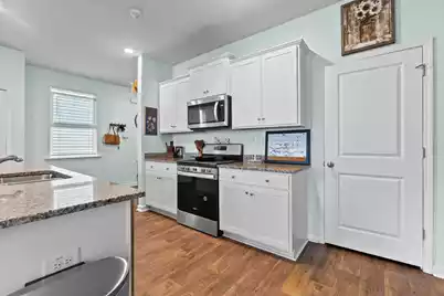 126 Sunray Lane, Summerville, SC 29486 - Photo 6