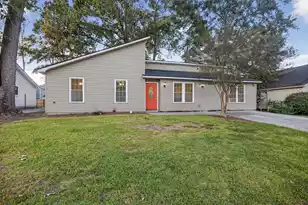 112 Pullman Ave, Summerville, SC 29486 - Photo 2