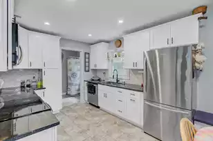 1531 Seacroft Rd, Charleston, SC 29412 - Photo 10