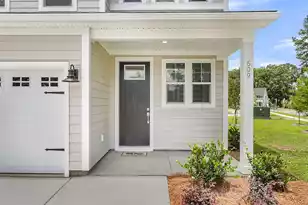 609 Crosswick St, Summerville, SC 29483 - Photo 2