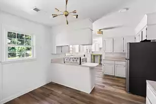 1203 Calais Dr, Mount Pleasant, SC 29464 - Photo 8
