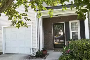 1065 Bennington Dr, Charleston, SC 29492 - Photo 1