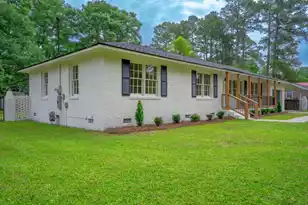 412 Tulip Dr, Walterboro, SC 29488 - Photo 6