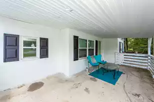 6933 Raymond Ave, North Charleston, SC 29406 - Photo 2