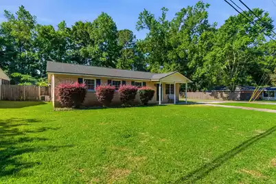 122 Longleaf Drive, Summerville, SC 29483 - Photo 6