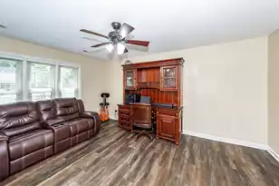 313 Fairington Dr, Summerville, SC 29485 - Photo 8