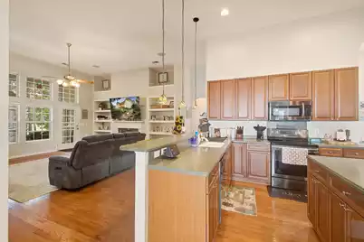 9382 Harroway Road, Summerville, SC 29485 - Photo 14