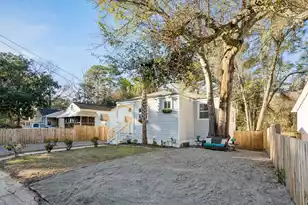 2384 Cambridge Ave, North Charleston, SC 29405 - Photo 4