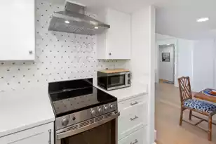 14 Lockwood Dr #2D, Charleston, SC 29401 - Photo 10