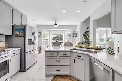 113 Oyster Point Row, Charleston, SC 29412 - Photo 8
