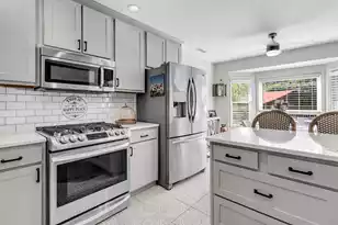 113 Oyster Point Row, Charleston, SC 29412 - Photo 10