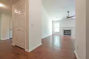 105 Ceaton Ct, Goose Creek, SC 29445 - Photo 8