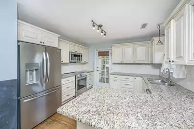 1097 Clearspring Drive, Charleston, SC 29412 - Photo 16