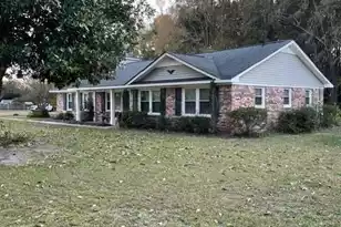 1184 Fellowship Dr, Manning, SC 29102 - Photo 4