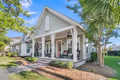 605 Long Meadow Street, Summerville, SC 29483 - Photo 2