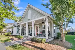 605 Long Meadow St, Summerville, SC 29483 - Photo 2