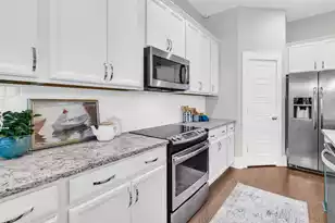 605 Long Meadow St, Summerville, SC 29483 - Photo 14