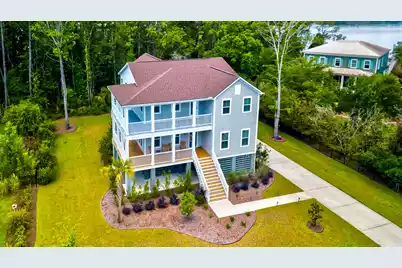 2204 Hartfords Bluff Circle, Mount Pleasant, SC 29466 - Photo 2