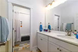 2204 Hartfords Bluff Cir, Mount Pleasant, SC 29466 - Photo 36