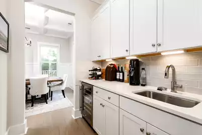 2204 Hartfords Bluff Circle, Mount Pleasant, SC 29466 - Photo 10