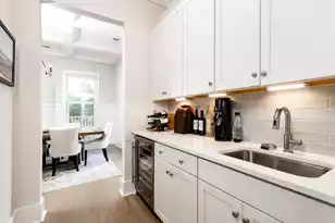 2204 Hartfords Bluff Cir, Mount Pleasant, SC 29466 - Photo 10