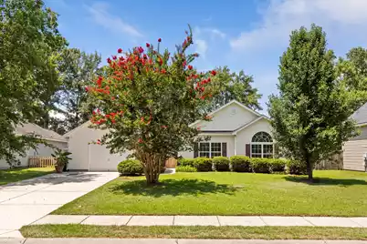 115 Pacolet Street, Summerville, SC 29485 - Photo 2