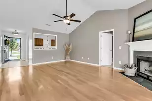 106 Dovetail Cir, Summerville, SC 29483 - Photo 6