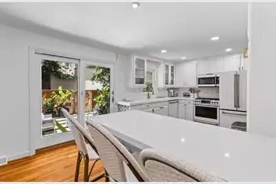 146 Broad #Unit B, Charleston, SC 29401 - Photo 16