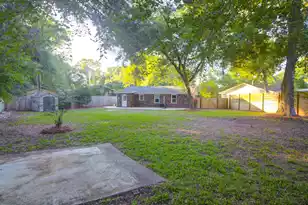 1142 Bonnie Ln, Mount Pleasant, SC 29464 - Photo 2