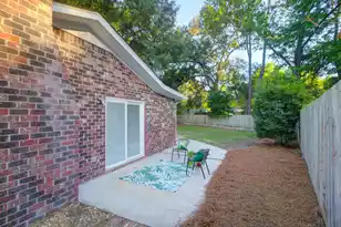 1142 Bonnie Ln, Mount Pleasant, SC 29464 - Photo 30