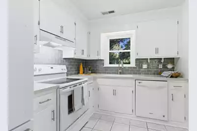 1142 Bonnie Lane, Mount Pleasant, SC 29464 - Photo 20