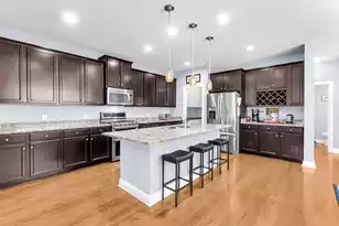 3209 Moonlight Dr, Charleston, SC 29414 - Photo 2