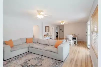 110 Wicker Court, Summerville, SC 29486 - Photo 6