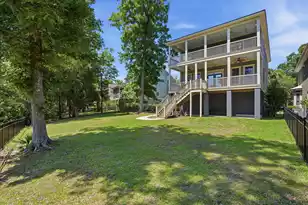8577 Refuge Pointe Cir, North Charleston, SC 29420 - Photo 52