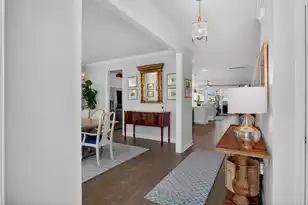 691 Blueway Ave, Summerville, SC 29486 - Photo 10