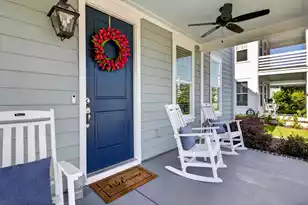 691 Blueway Ave, Summerville, SC 29486 - Photo 8