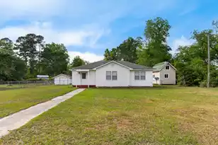 610 Ott St, Branchville, SC 29432 - Photo 1