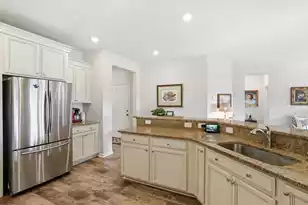 205 Witch Hazel St, Summerville, SC 29486 - Photo 10