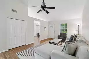 1036 Oakcrest Dr, Charleston, SC 29412 - Photo 10