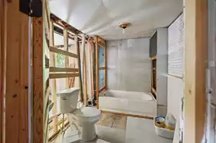 2631 Henry St, North Charleston, SC 29405 - Photo 8