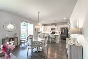 209 Yeamans Wy, Summerville, SC 29483 - Photo 6