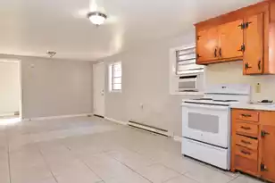 1920 Token St, North Charleston, SC 29405 - Photo 2