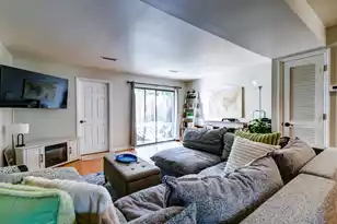743 Ralston Ct, Mount Pleasant, SC 29464 - Photo 6