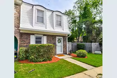 743 Ralston Court, Mount Pleasant, SC 29464 - Photo 2