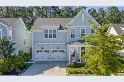 386 Oak Park Street, Summerville, SC 29486 - Photo 2
