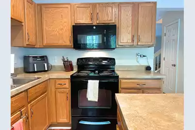 1204 Pine Bluff Drive, Summerville, SC 29483 - Photo 10