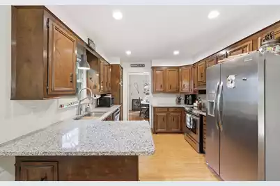 210 Fort Street, Summerville, SC 29485 - Photo 8