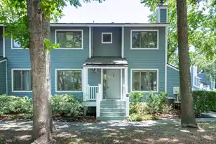 1717 Greystone #Apt 14, Mount Pleasant, SC 29464 - Photo 2